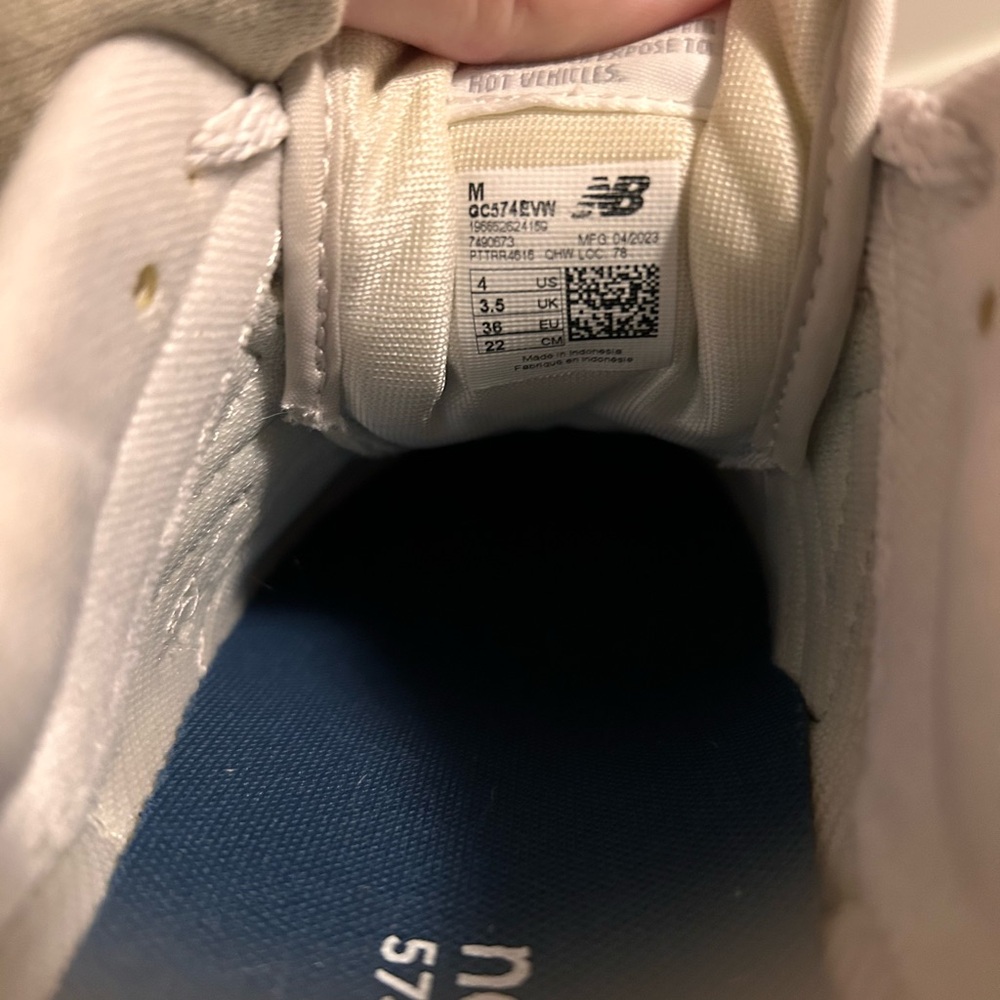 New Balance Kids' 574 Core Sneakers - White and Gray - Picture 6 of 6
